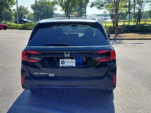 New 2026 Honda Odyssey EX-L image 6