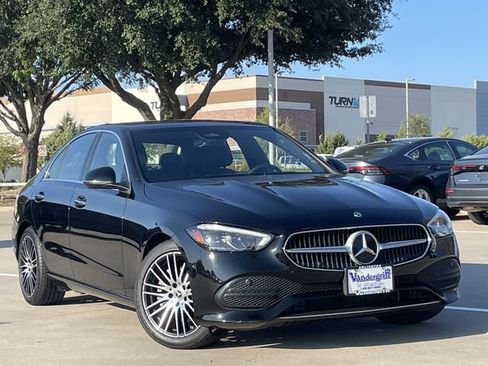 Used 2025 Mercedes-Benz C 300 Sedan image 2