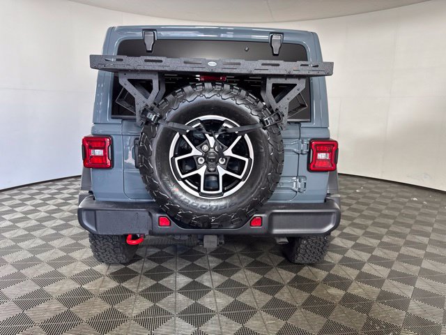 Used 2025 Jeep Wrangler Unlimited Rubicon AWD/4WD image 18