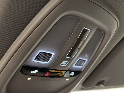 New 2026 Volvo XC60 T8 Ultra w/ Protection Package Premier image 20