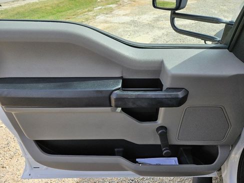 Used 2020 Ford F550 2WD Regular Cab Super Duty w/ Low Deflection Package image 20