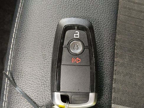 Used 2020 Ford EcoSport SES AWD/4WD image 32