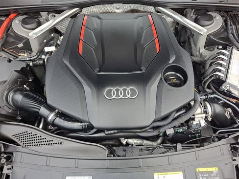 Used 2022 Audi S5 Premium image 28