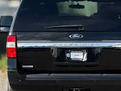 Used 2015 Ford Expedition XLT AWD/4WD image 13