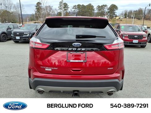 Used 2021 Ford Edge Titanium w/ Equipment Group 301A image 6