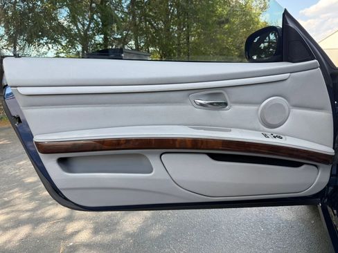 Used 2011 BMW 328i xDrive Coupe image 18