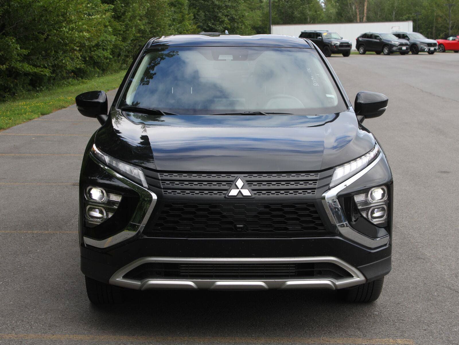 Used 2026 Mitsubishi Eclipse Cross SE AWD/4WD image 2