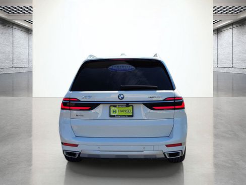 Used 2023 BMW X7 xDrive40i w/ Premium Package AWD/4WD image 9
