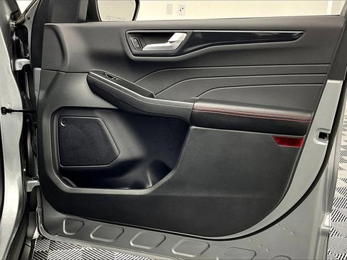 Used 2023 Ford Escape ST-Line w/ Tech Pack #1 image 24