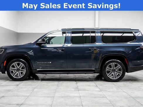 Used 2023 Jeep Wagoneer L Series II AWD/4WD image 8