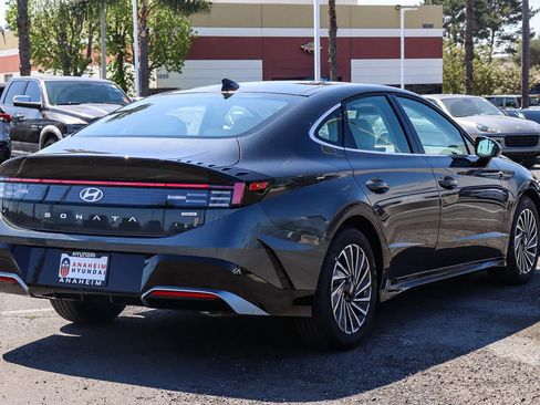 New 2026 Hyundai Sonata SEL FWD image 7