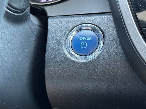 Certified 2022 Toyota Camry SE w/ Convenience Package FWD image 20