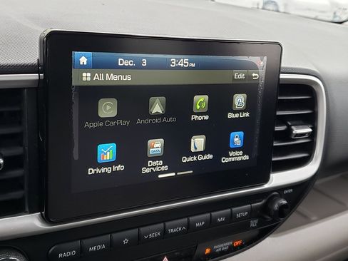 Used 2020 Hyundai Venue SEL w/ Convenience + Premium Package image 26