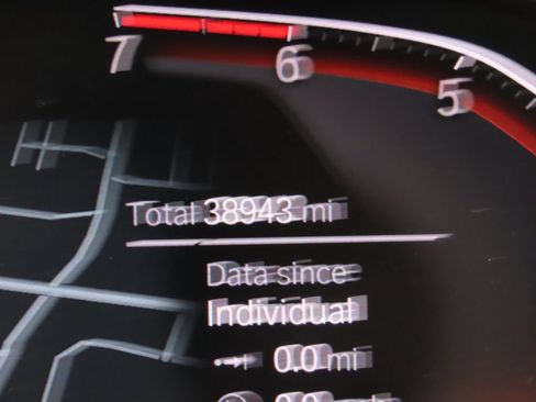 Used 2022 BMW 330i Sedan w/ Driving Assistance Package RWD image 17