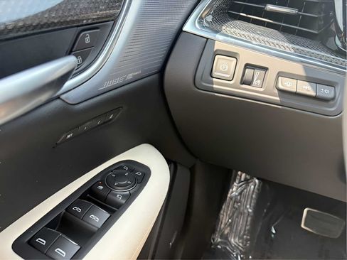 Used 2026 Cadillac XT5 Sportv AWD/4WD image 27