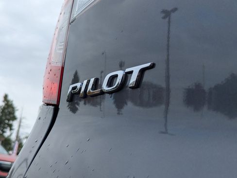 Used 2022 Honda Pilot Special Edition image 36