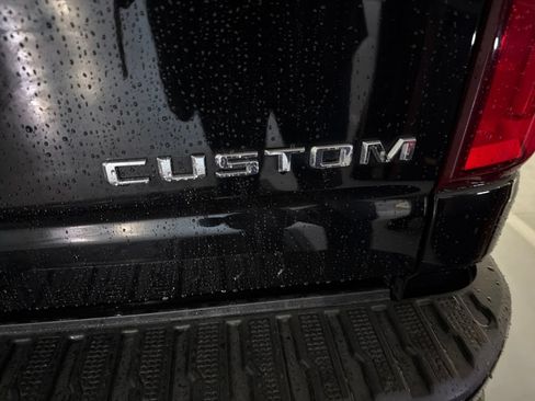 Used 2020 Chevrolet Silverado 2500 Custom w/ Custom Value Package AWD/4WD image 7