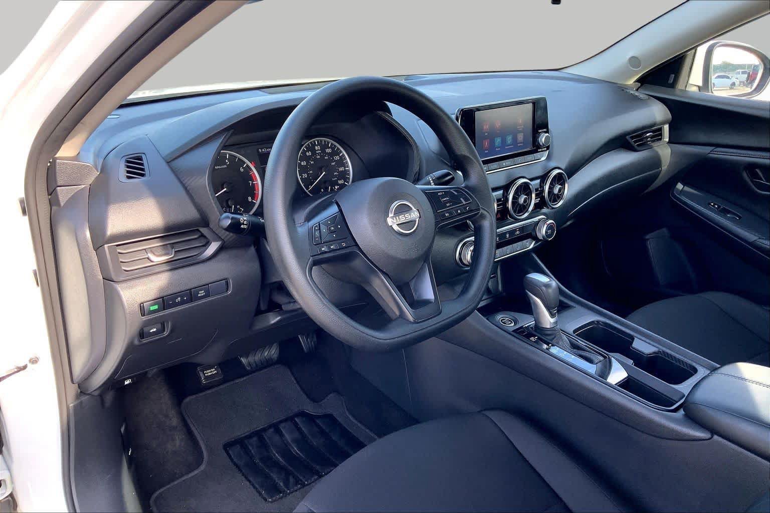 Used 2025 Nissan Sentra S FWD image 18