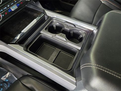 Used 2024 Ford F250 Lariat image 19