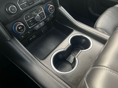 Used 2021 Chevrolet Suburban Z71 w/ Rear Media and Nav Package image 15