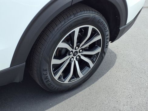 Used 2020 Ford Explorer ST w/ Premium Technology Package AWD/4WD image 32