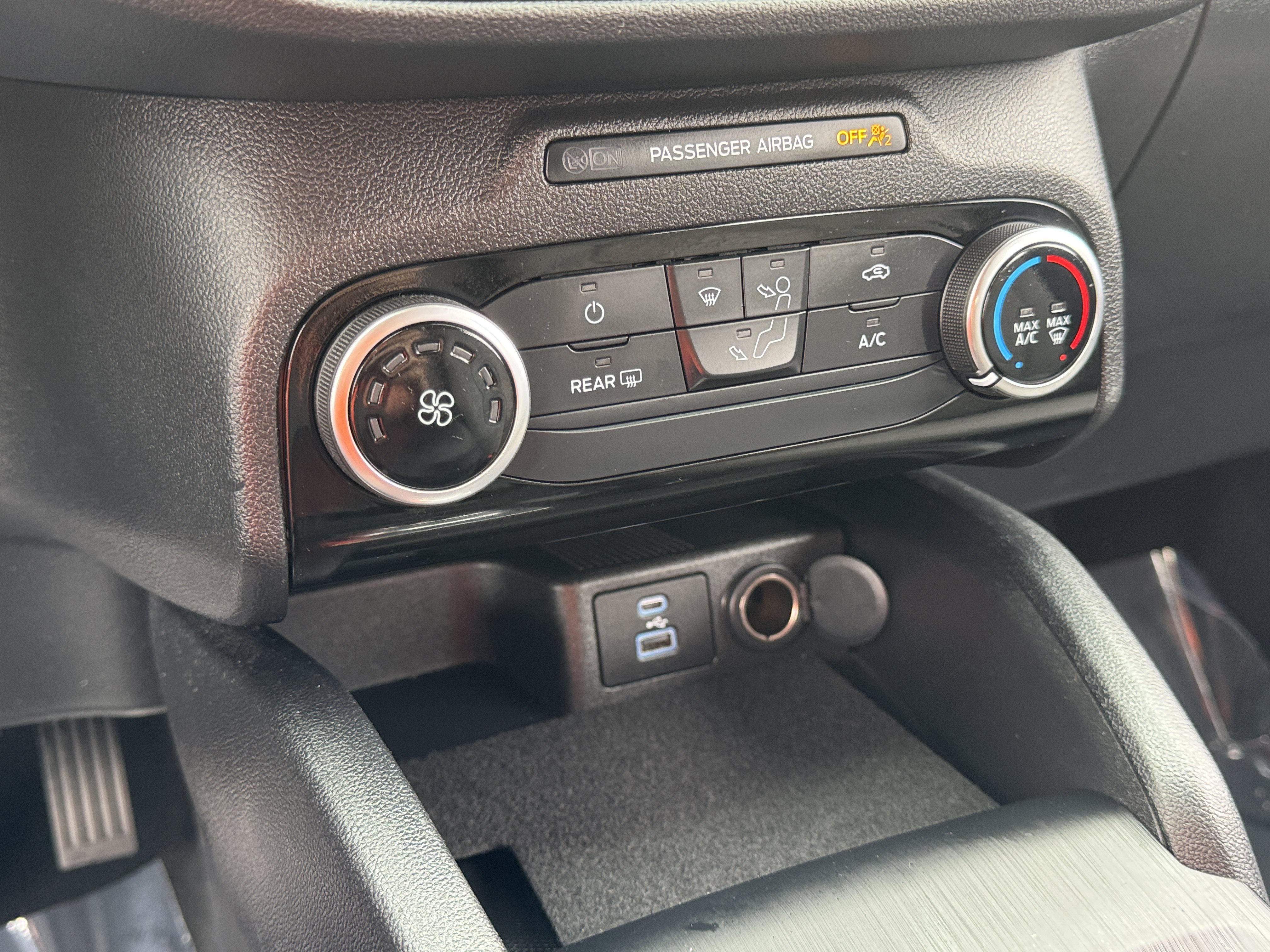 Used 2021 Ford Escape SE AWD/4WD image 26