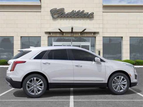 Used 2026 Cadillac XT5 Premium Luxury AWD/4WD image 6