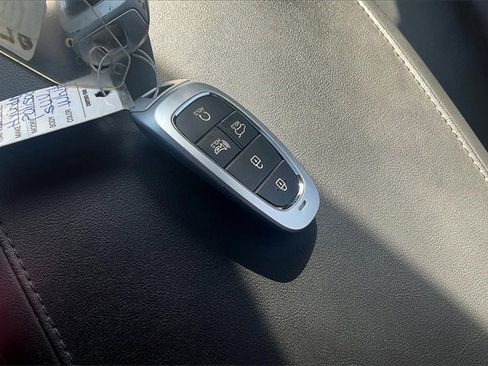 Used 2024 Hyundai Palisade Limited image 11