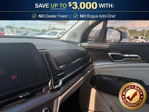 Used 2024 Kia Sportage EX FWD image 35