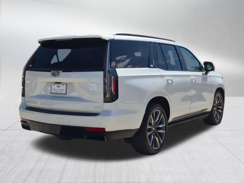 Used 2022 Cadillac Escalade Sport Platinum AWD/4WD image 5