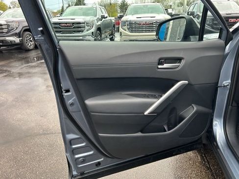 Used 2026 Toyota Corolla Cross XLE w/ Convenience Package image 29