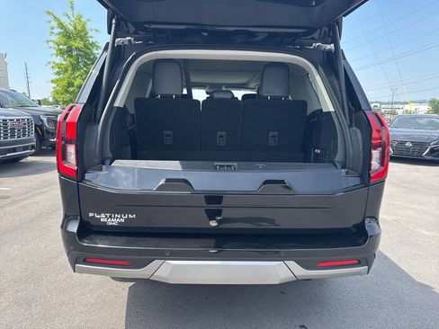 Used 2025 Ford Expedition Platinum AWD/4WD image 24