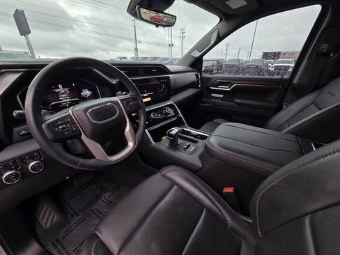 Used 2024 GMC Sierra 1500 Denali w/ Denali Reserve Package image 8