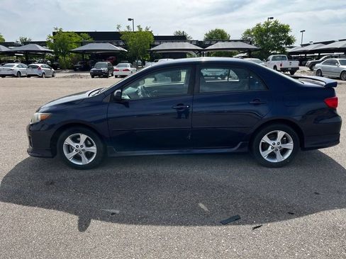 Used 2011 Toyota Corolla S FWD image 7