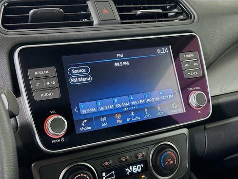 Used 2023 Nissan Leaf S image 21