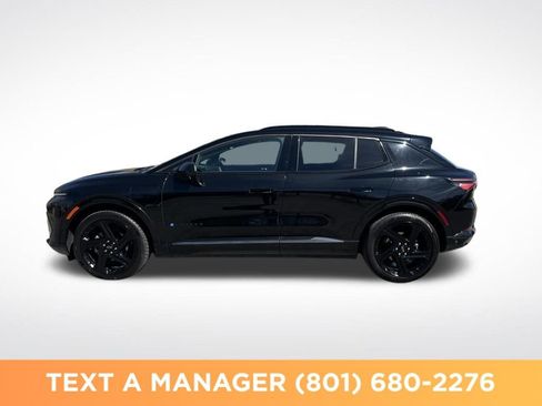 Used 2024 Chevrolet Equinox EV RS FWD image 2