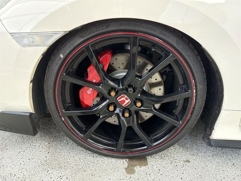 Used 2019 Honda Civic Type R image 47
