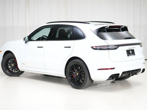Used 2021 Porsche Cayenne GTS image 25