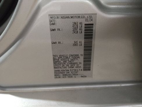 Used 2024 Nissan Altima 2.5 SV image 33