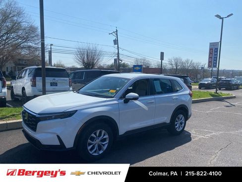 Used 2023 Honda CR-V LX image 9