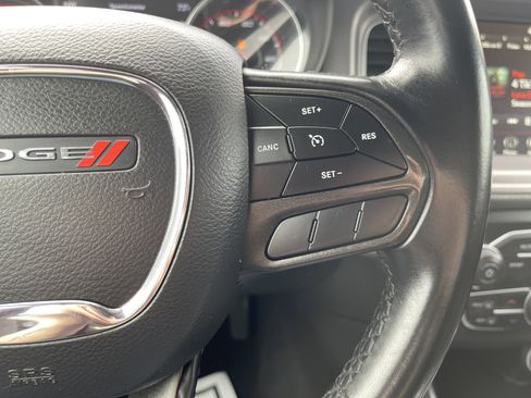 Used 2023 Dodge Charger SXT image 18