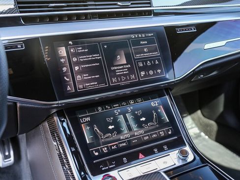 Used 2024 Audi S8 image 18
