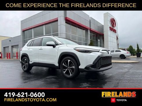 Used 2024 Toyota Corolla Cross AWD Hybrid w/ Convenience Package image 1
