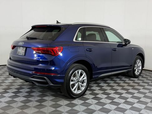 Certified 2025 Audi Q3 2.0T Premium w/ Convenience Package image 9