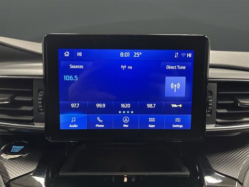 Used 2023 Ford Explorer ST-Line AWD/4WD image 19