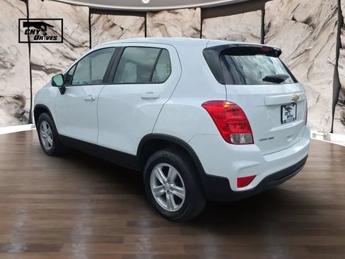 Used 2017 Chevrolet Trax LS AWD/4WD image 7