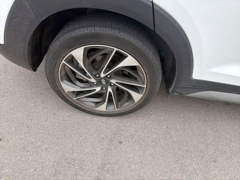 Used 2021 Hyundai Tucson Sport image 23