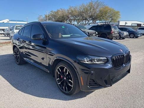 Used 2025 BMW X4 M40i w/ Premium Package image 3