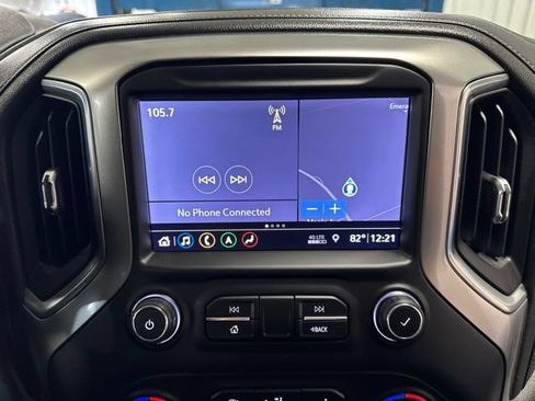Used 2019 Chevrolet Silverado 1500 LTZ AWD/4WD image 29