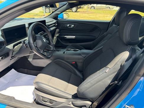 Used 2024 Ford Mustang GT RWD image 13